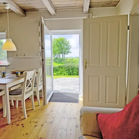Fewo1846 - Rotes Haus - Idyllisch Gelegenes Haus Mit 2 Schlafzimmern Und Grossem Grundstueck *