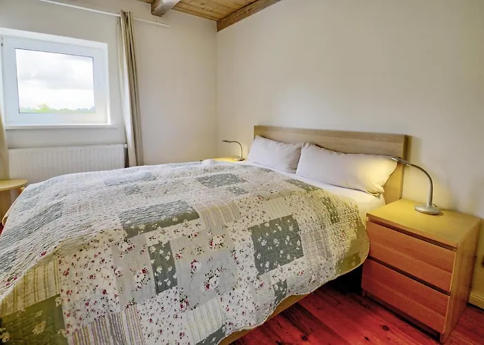 Fewo1846 - Rotes Haus - Idyllisch Gelegenes Haus Mit 2 Schlafzimmern Und Grossem Grundstueck Prázdninový dům